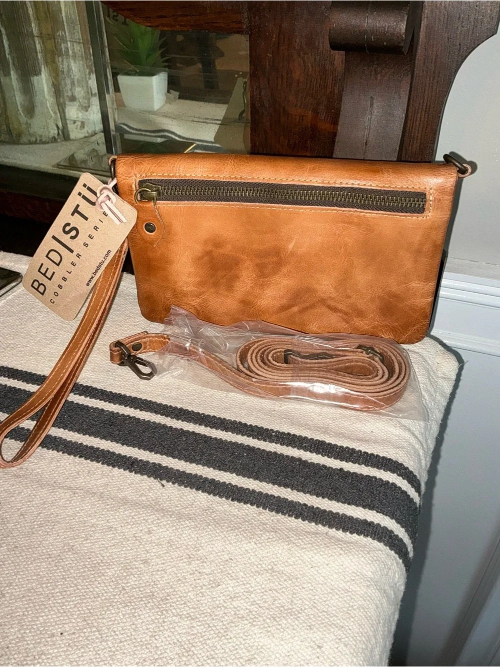 NWT Bed Stu Leather Cadence Wallet Wristlet Crossbody Bag Tan Rustic MSRP $179